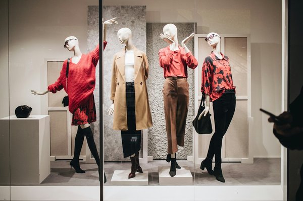 Quelles sont les collections de la marque Ted Baker ?